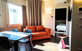 Venice Terminal Apartments & Suites